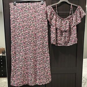 No Boundaries Black and Pink Floral Skirt Set